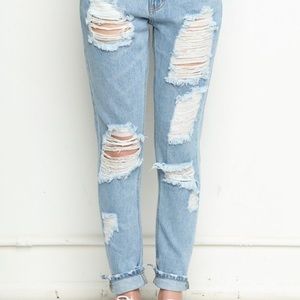 Brandy Melville boyfriend jeans